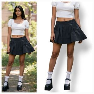 NEW Vintage 90s Y2K American Rag Low Rise Micro Mini Skirt with Charms Size 3